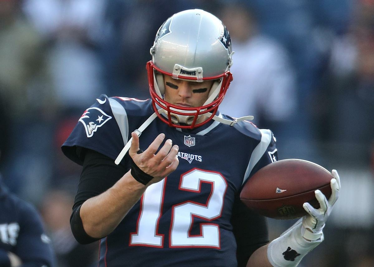 Brady or Manning: Bart Scott says one was more feared