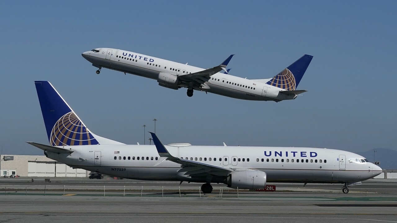 Air travel hits record high despite plane crash
