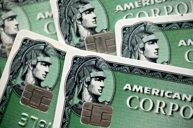 AmEx Sees Spending Rise As Travel Rises Despite Airline Troubles