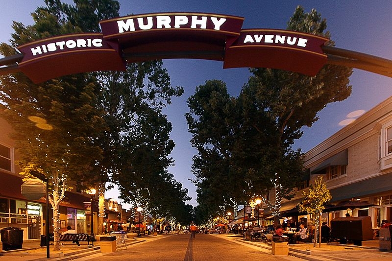 Sunnyvale hosts a weekly summer music and food series on Historic Murphy Avenue