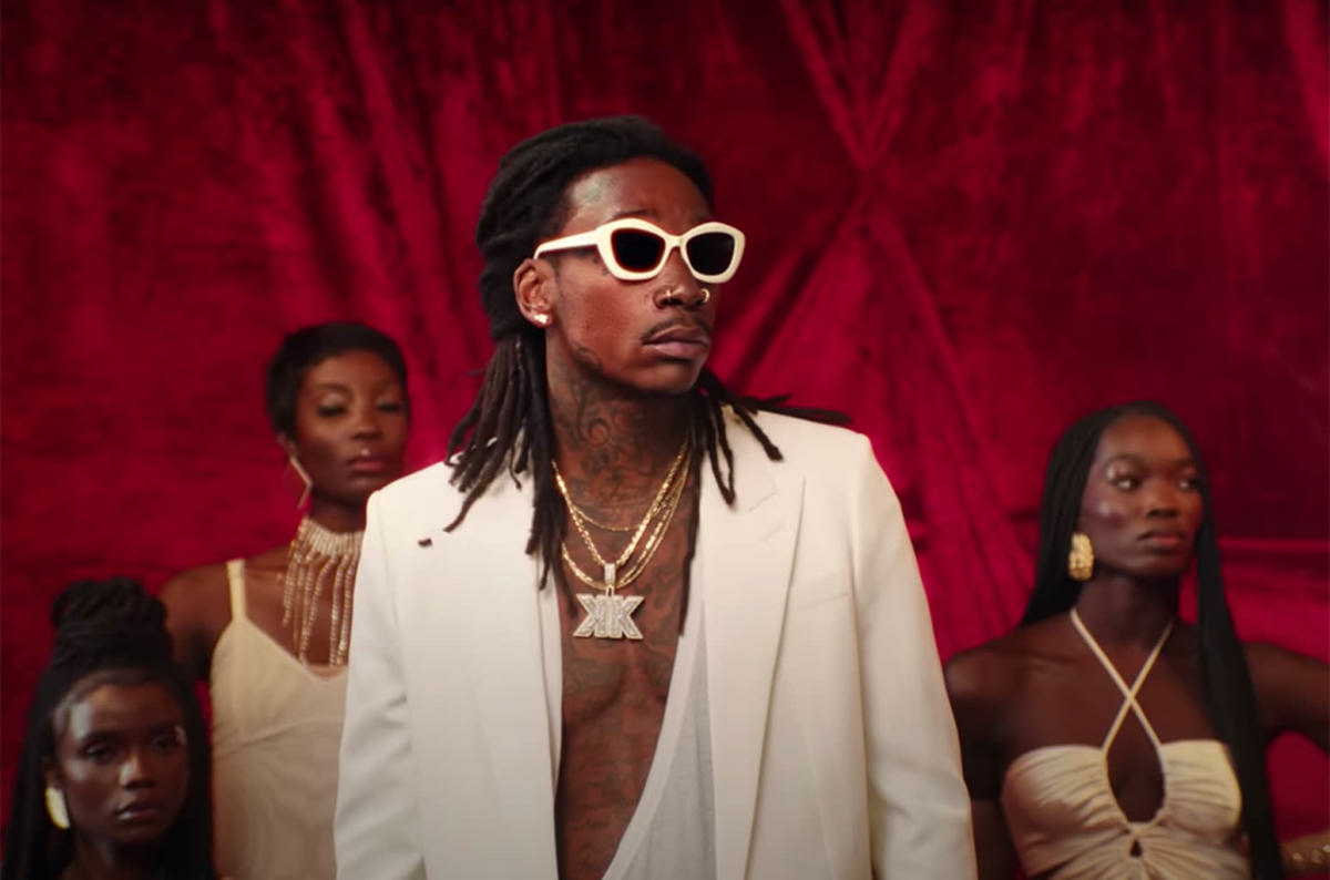 Wiz Khalifa has released a new music video for 'Bad A– B —– s': watch