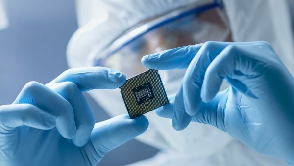 How Taiwanese Semiconductors Are Key to Global High-Tech | DW | 08/04/2022