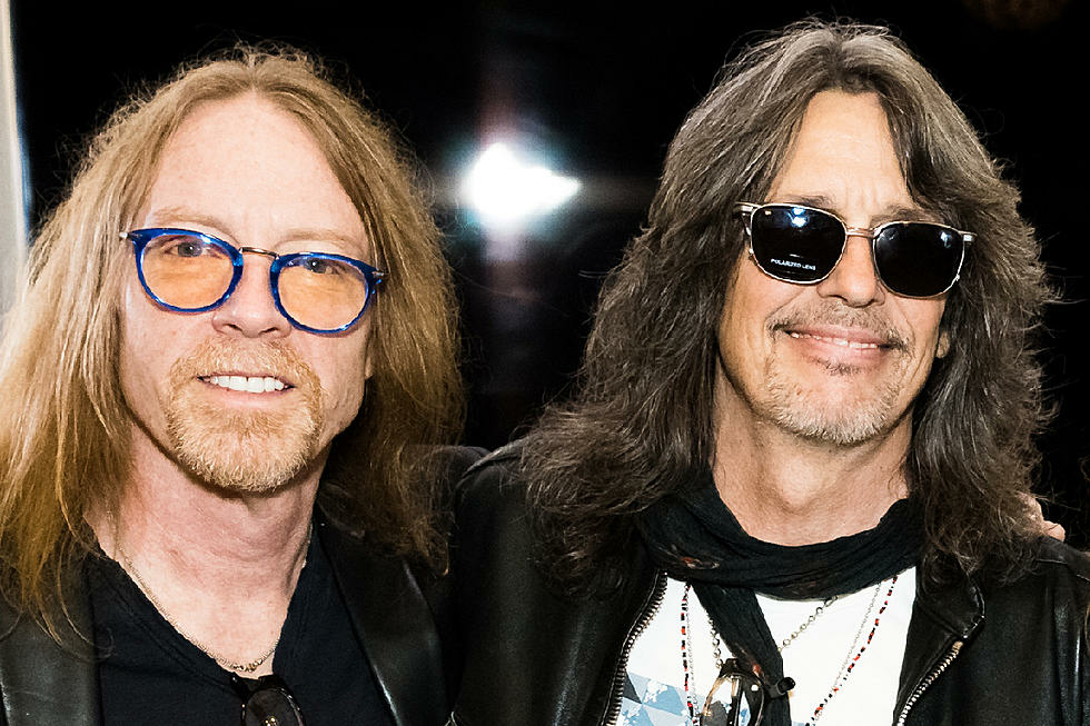Jeff Pilson has confirmed that the foreigner is preparing new music