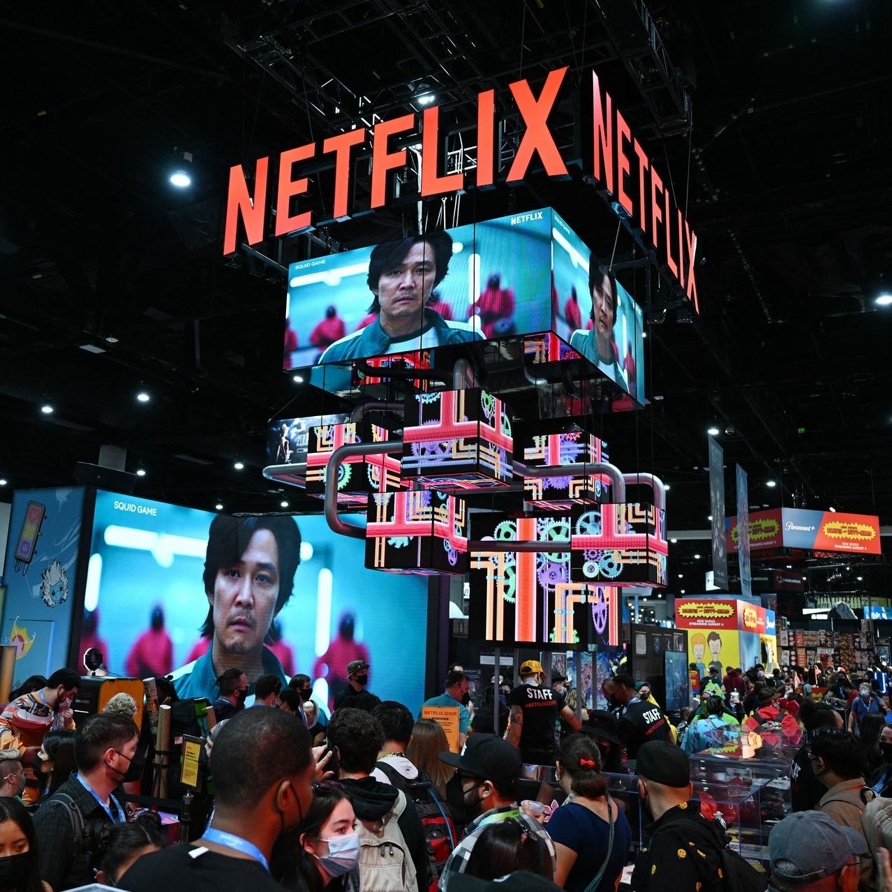 Netflix is ​​struggling to learn the advertising business it has long despised