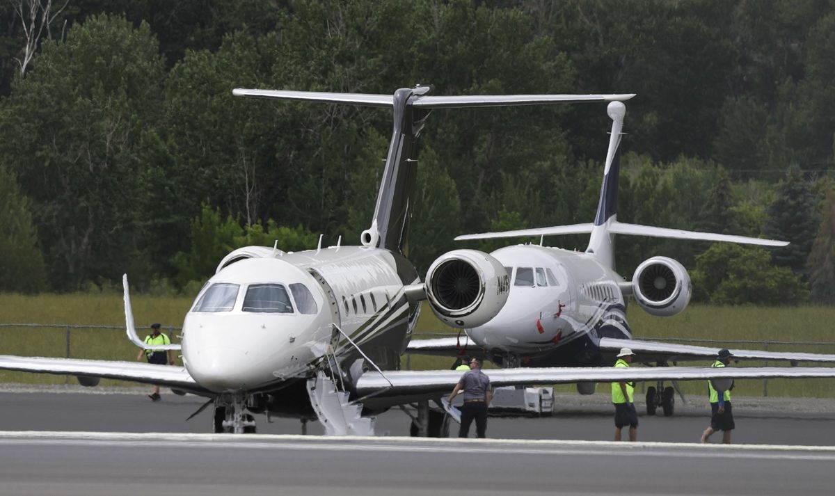 Private jets to Ibiza and Paris surge as the wealthy escape travel chaos