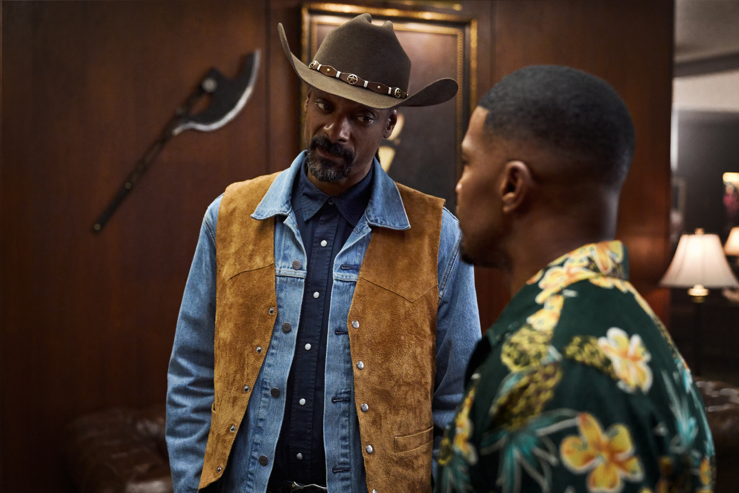 What time does Day Shift starring Jamie Foxx arrive on Netflix? (by time zone)